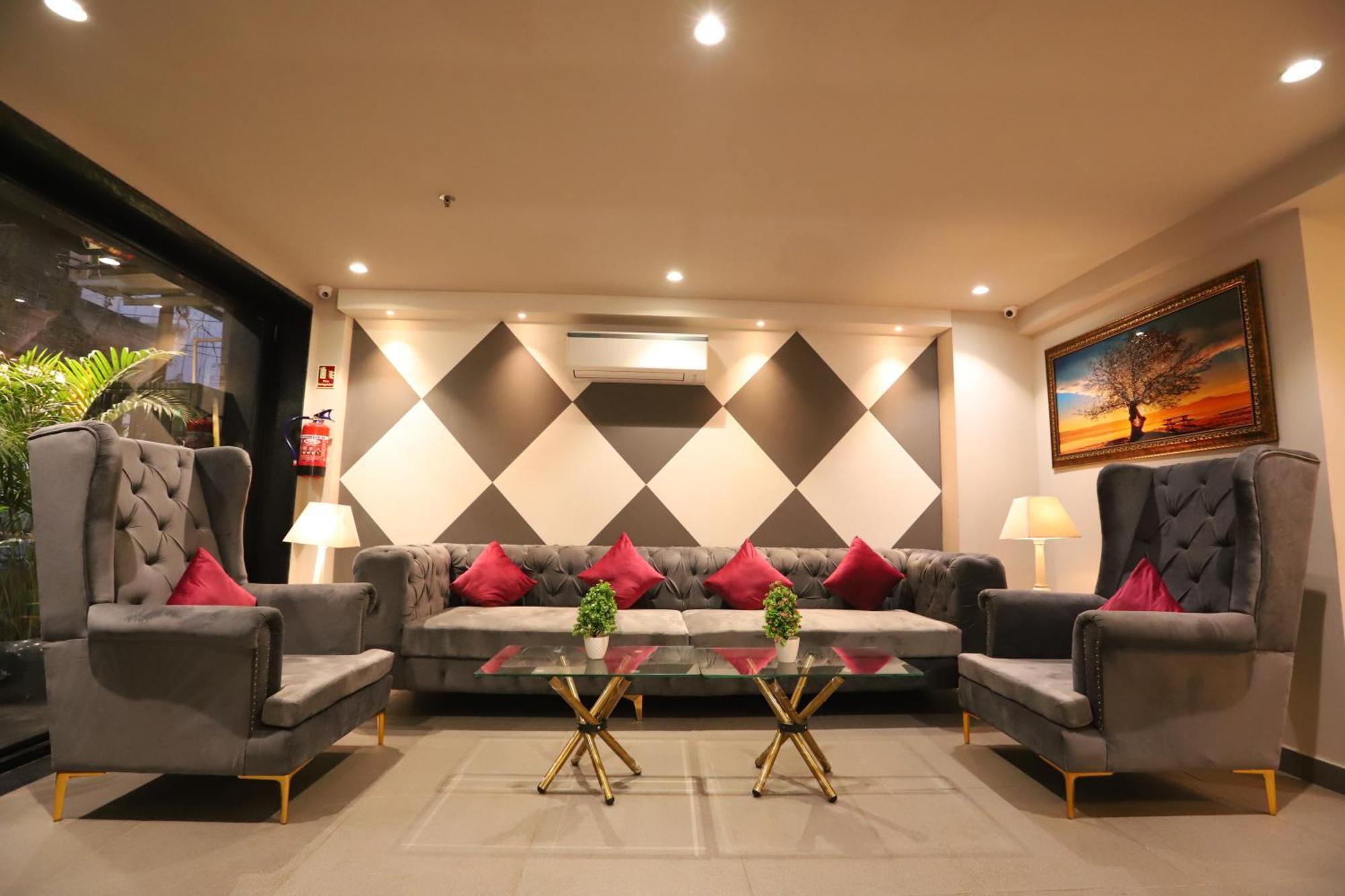 Hotel The Magic Tree - Paharganj New Delhi Bagian luar foto